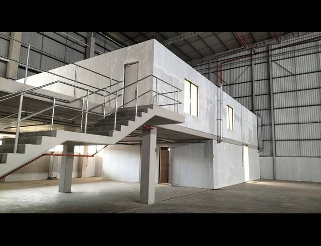 4,788.30M² WAREHOUSE TO LET IN GLEN ANIL